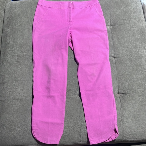 ❌SOLD❌🥰🥰Trina Turk Cropped Pants🥰🥰 - Picture 2 of 11